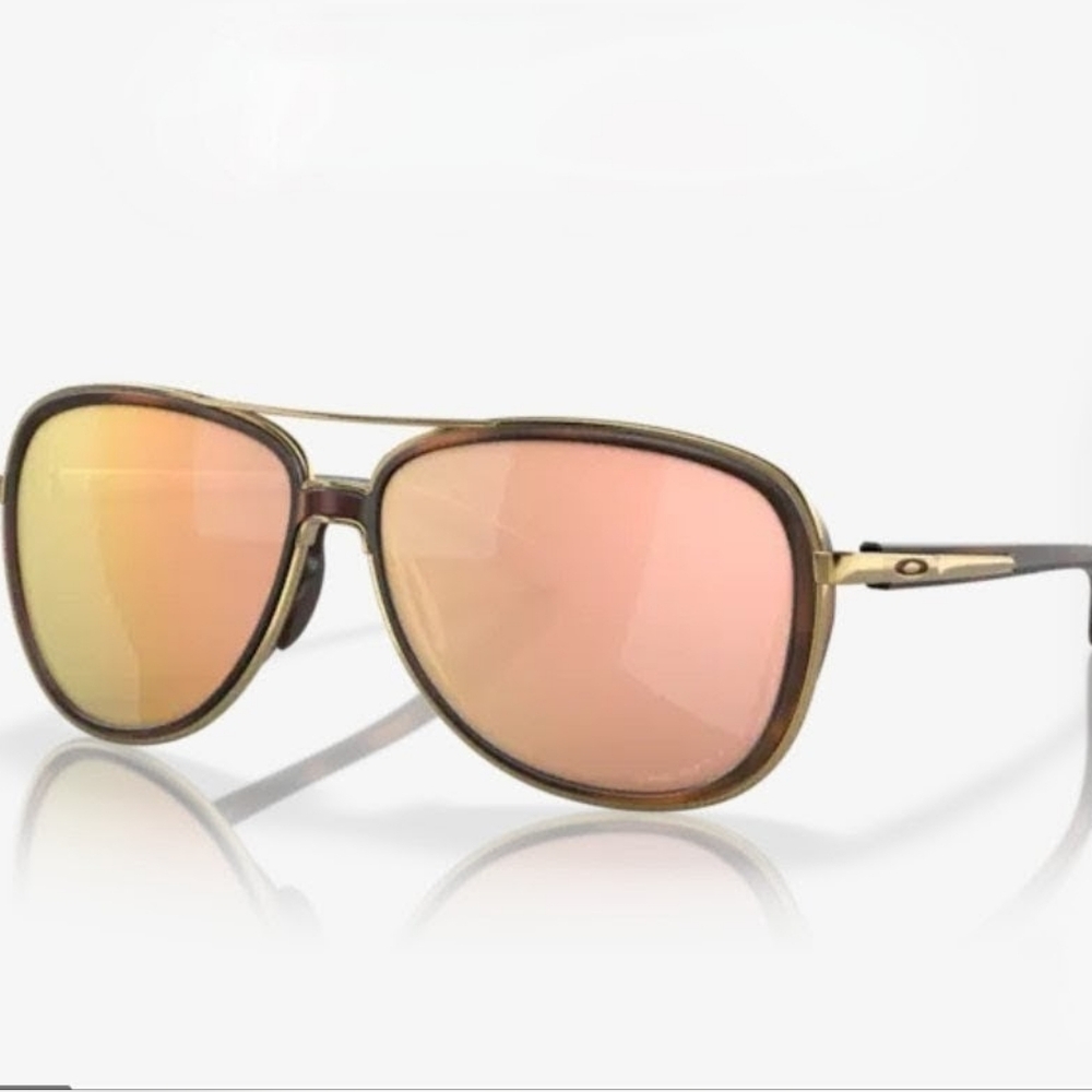 Oakley Split Time Prizim Rose Gold Polarized Sunglasses w / Tortoise Frame